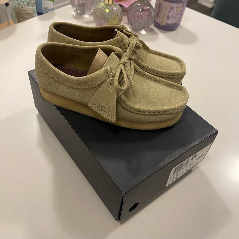 Clarks Women's Suede Wallabee Loafers in Light Tan